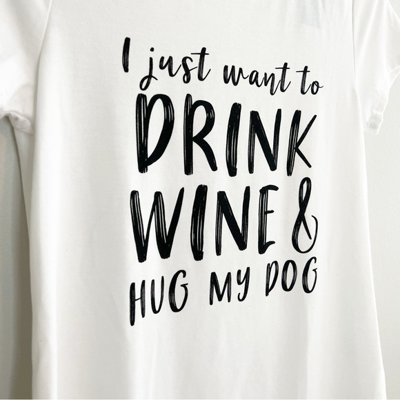 NWT White Graphic Tee (Size Small) - Picture 3 of 5